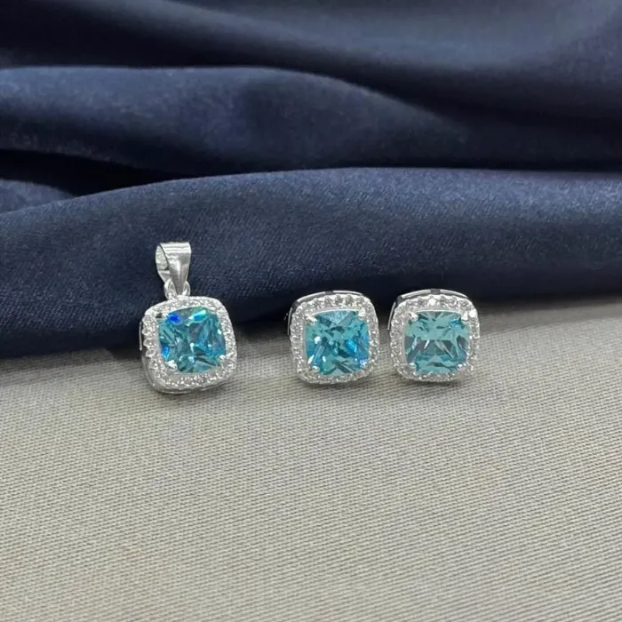  CONJUNTO BRINCO + PINGENTE AZUL