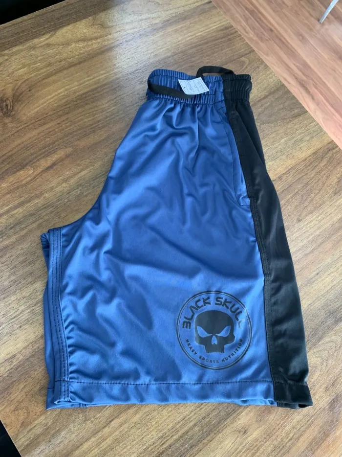 BERMUDA BLACKSKULL AZUL COM PRETO